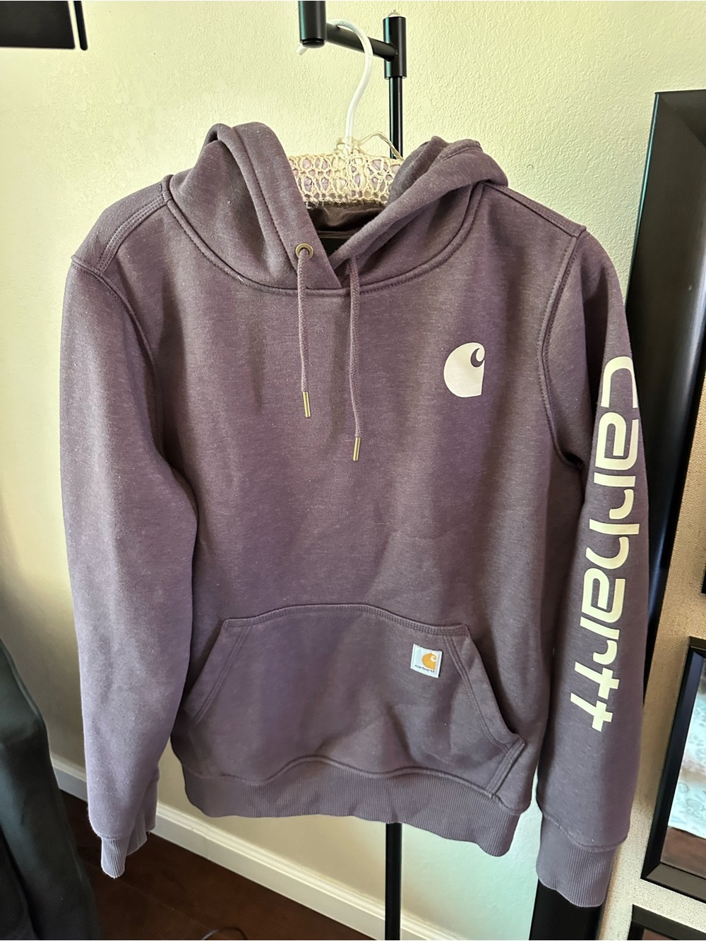 Carhartt Woman’s Crewneck Hoodie in Dusky Mauve